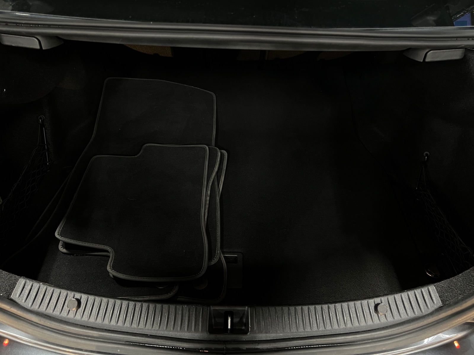 Thumbnail: 2015 Mercedes-Benz C-Class - 6