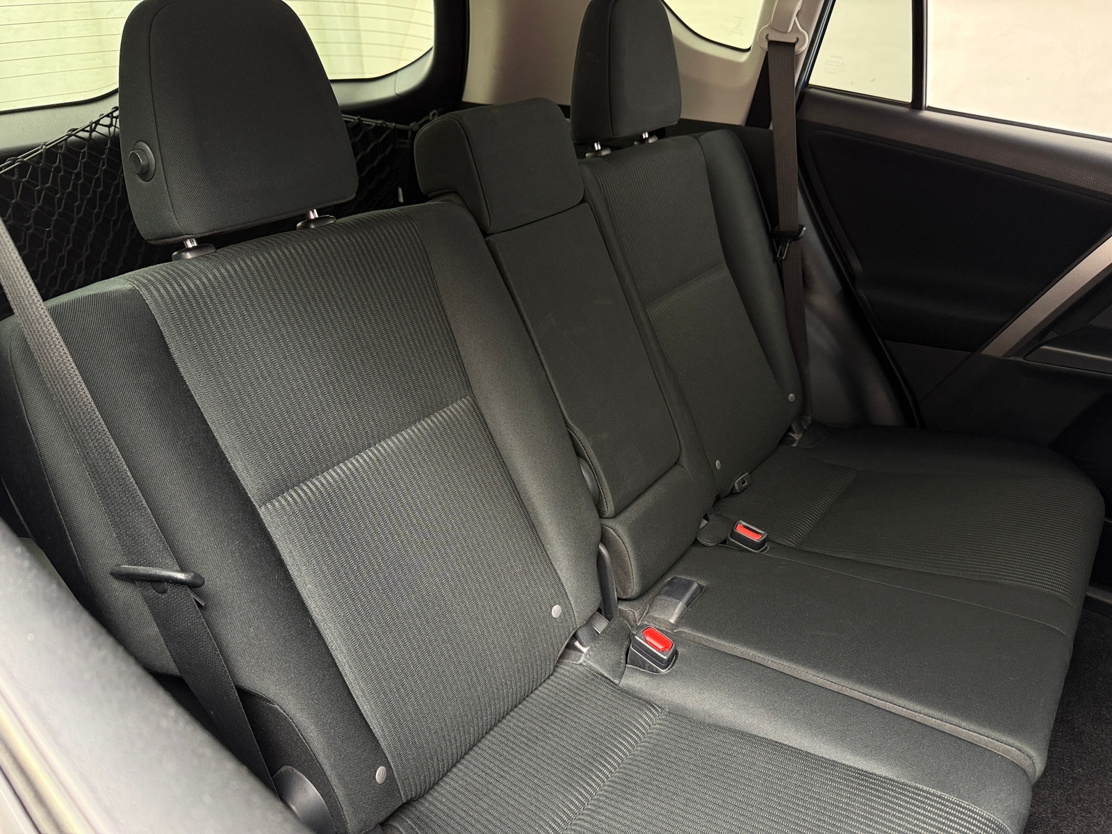 Thumbnail: 2018 Toyota RAV4 - 6