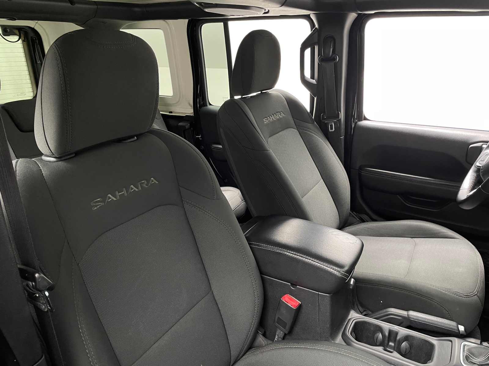 Thumbnail: 2019 Jeep Wrangler - 2