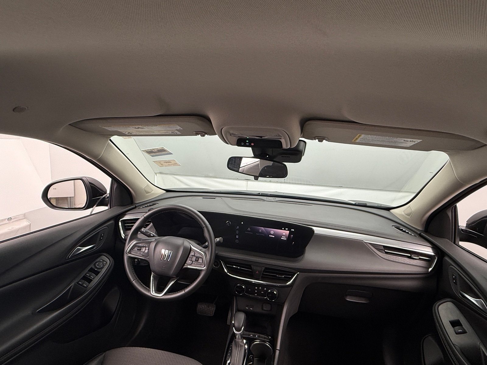 Thumbnail: 2025 Buick Encore GX - 3