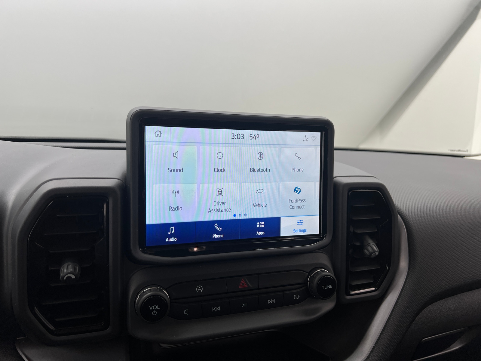 Thumbnail: 2022 Ford Bronco Sport - 4