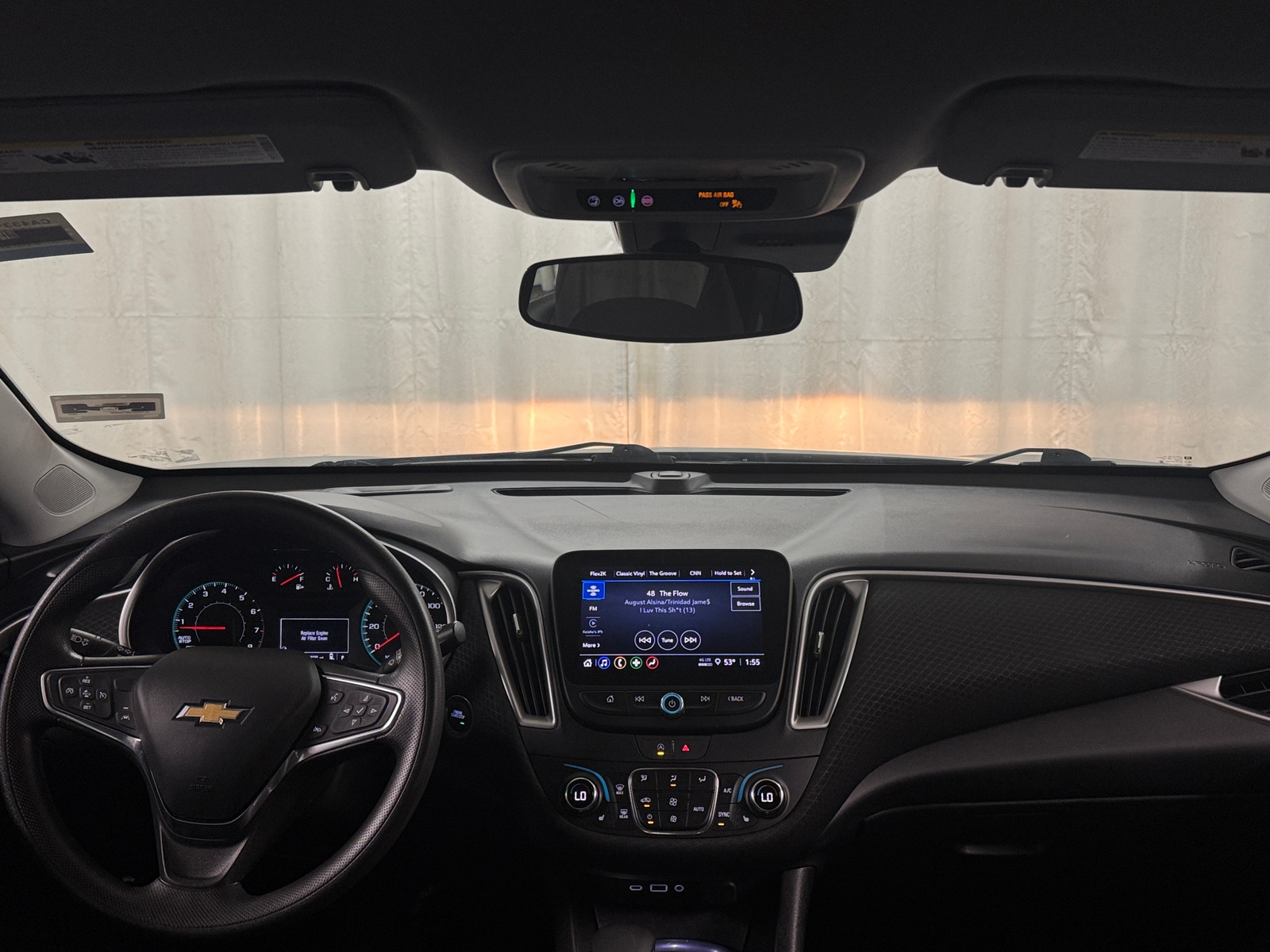 Thumbnail: 2024 Chevrolet Malibu - 3