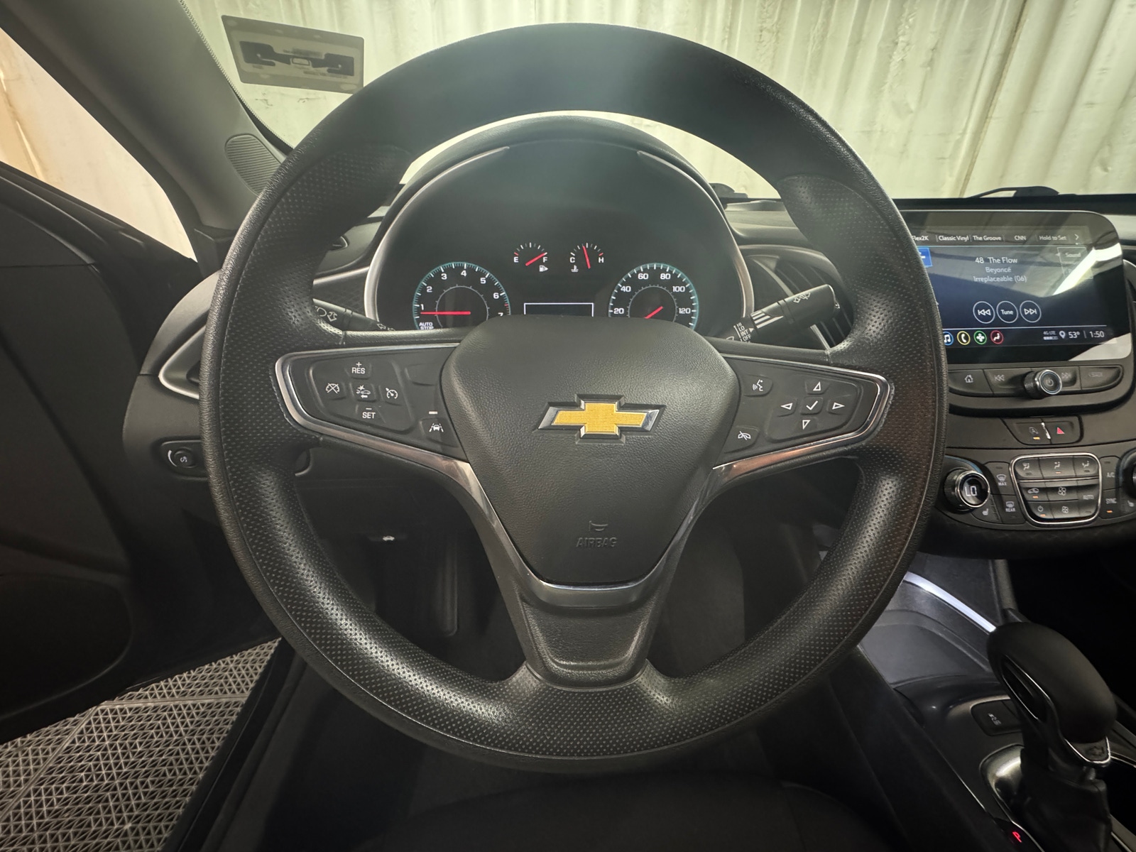 Thumbnail: 2024 Chevrolet Malibu - 5