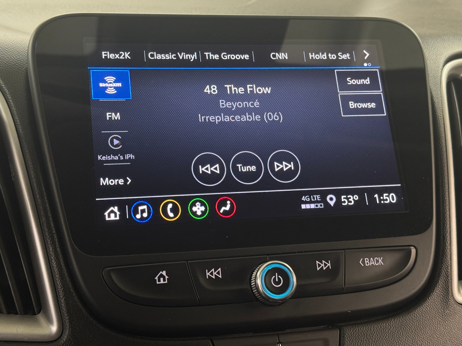 Thumbnail: 2024 Chevrolet Malibu - 4