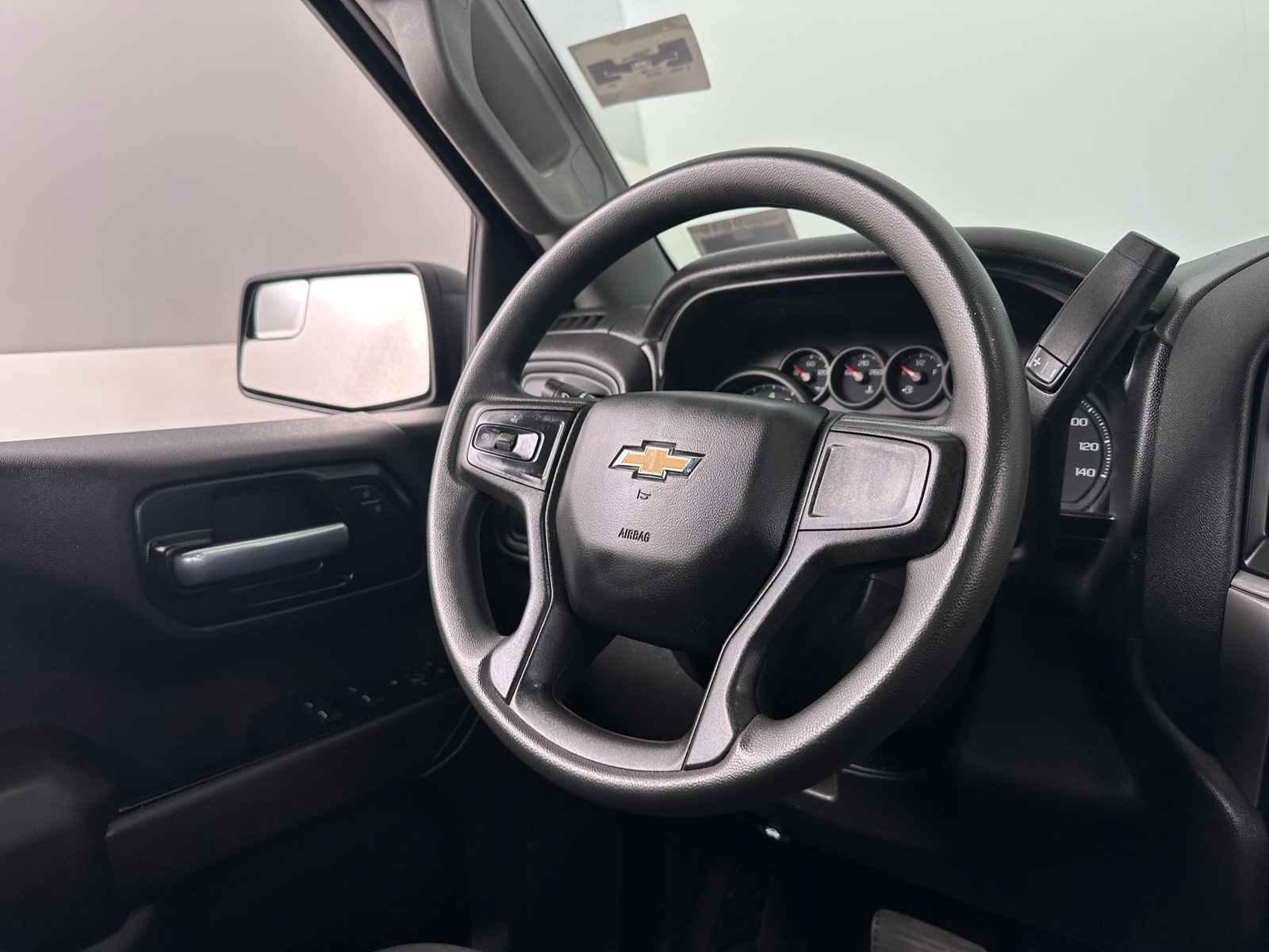 Thumbnail: 2021 Chevrolet Silverado 1500 - 5