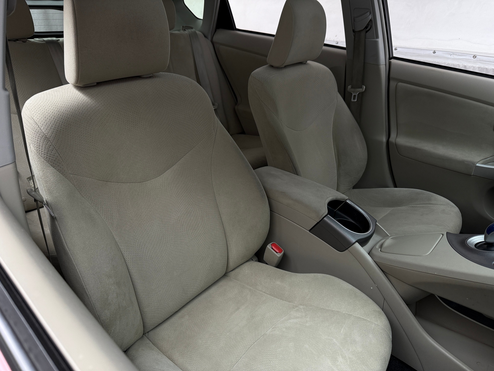 Thumbnail: 2015 Toyota Prius - 2