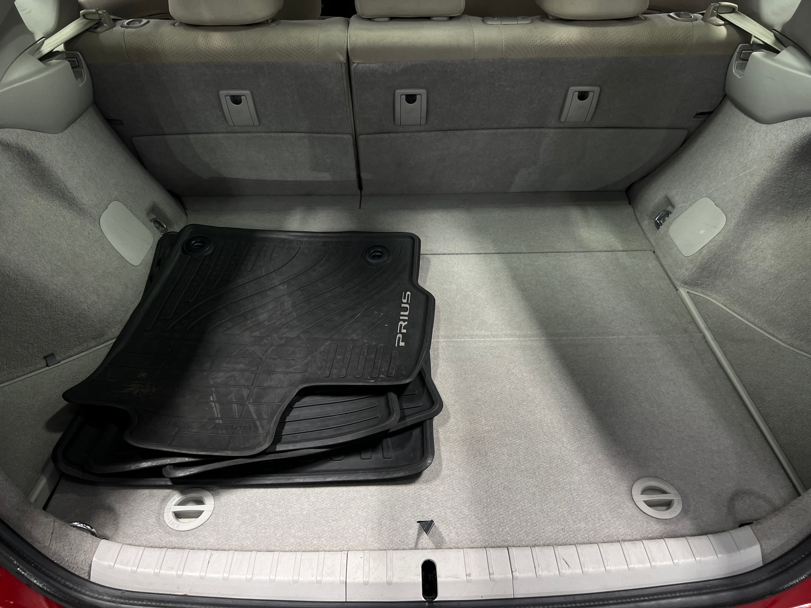 Thumbnail: 2015 Toyota Prius - 7