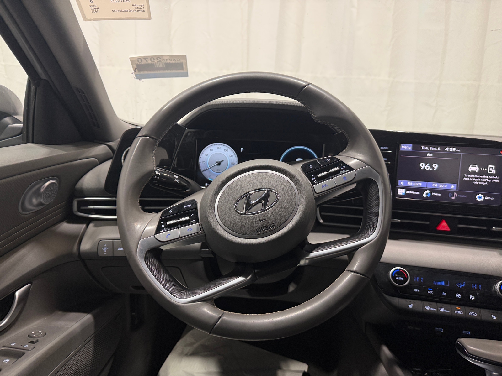 Thumbnail: 2022 Hyundai Elantra - 5