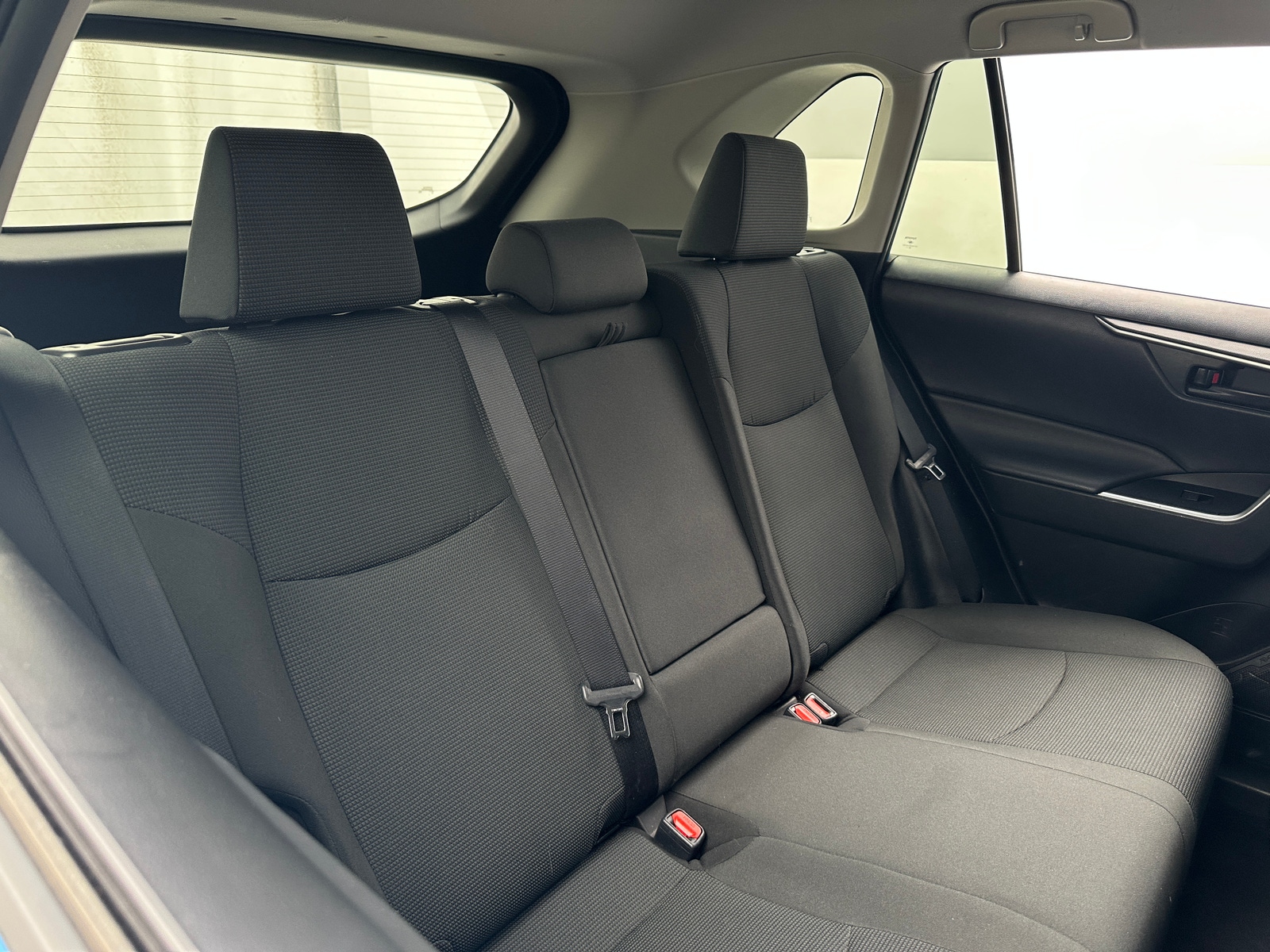 Thumbnail: 2021 Toyota RAV4 - 6