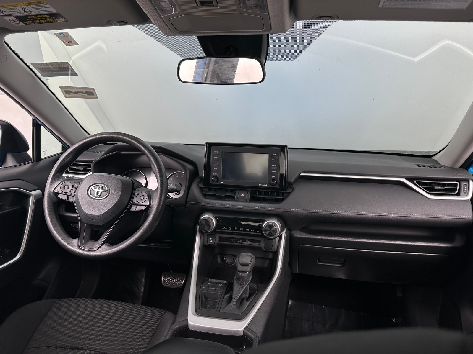 Thumbnail: 2021 Toyota RAV4 - 3