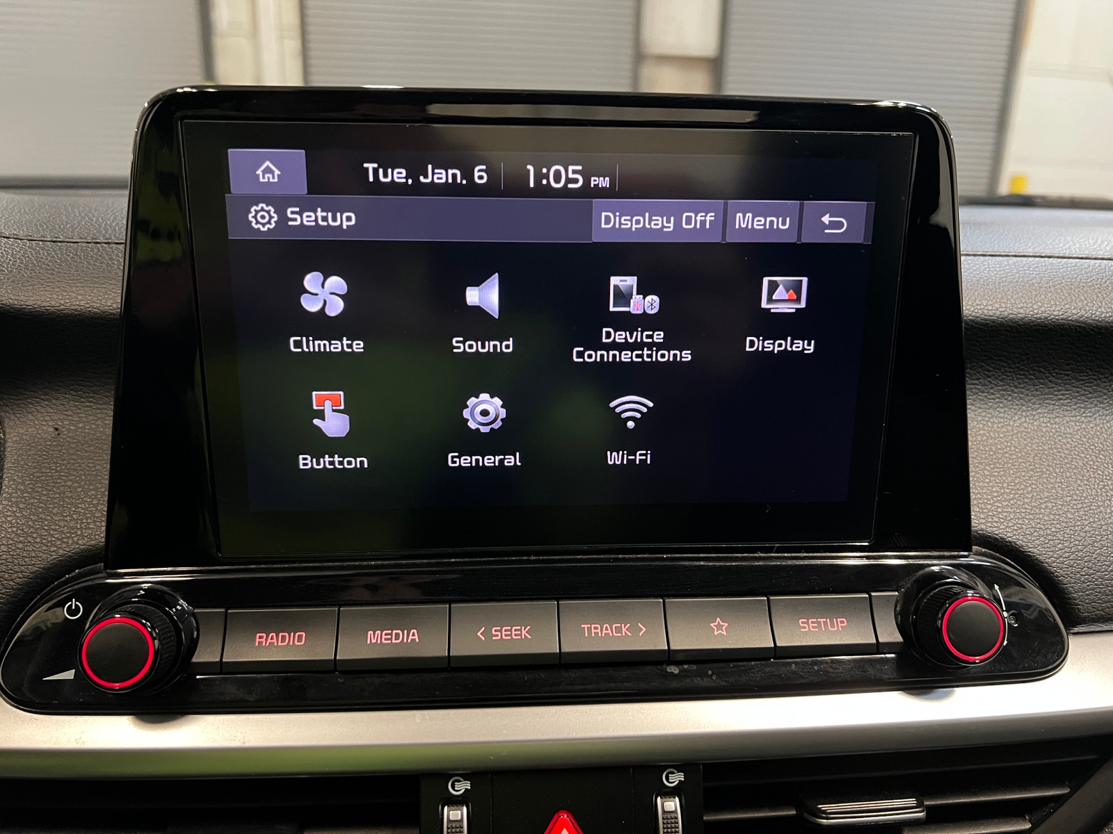 Thumbnail: 2023 Kia Forte - 4