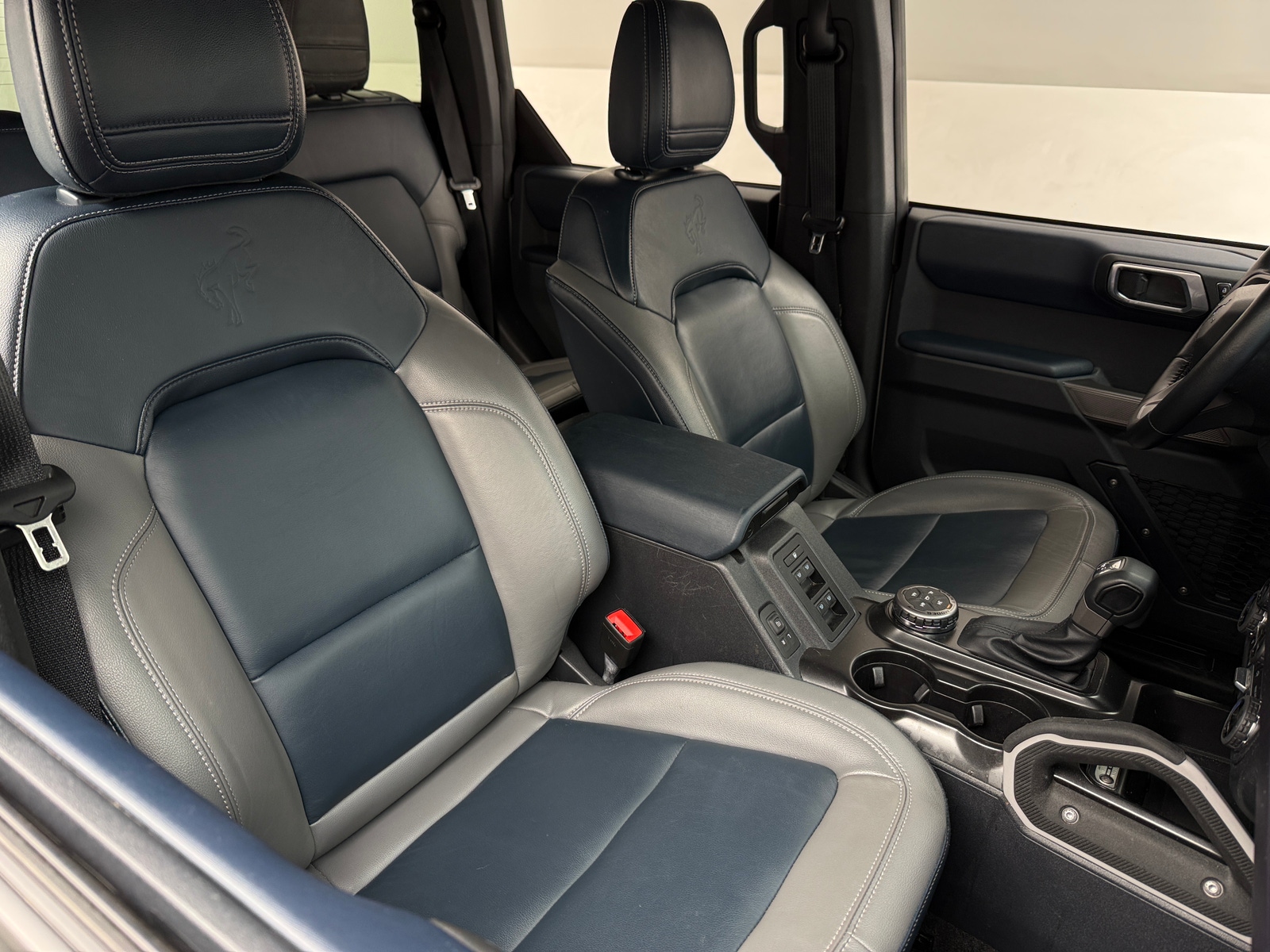 Thumbnail: 2023 Ford Bronco - 2