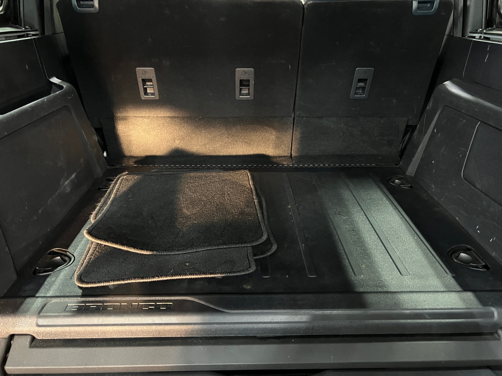 Thumbnail: 2023 Ford Bronco - 7