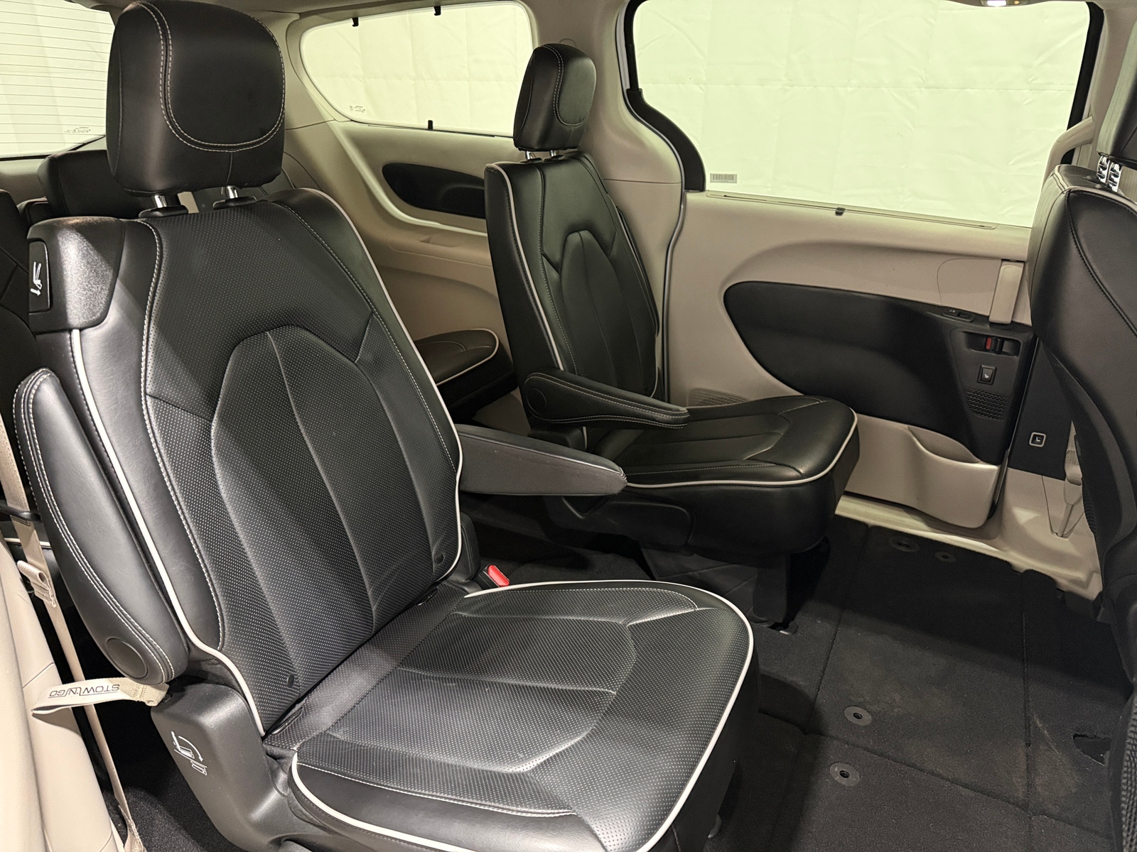 Thumbnail: 2024 Chrysler Pacifica - 5