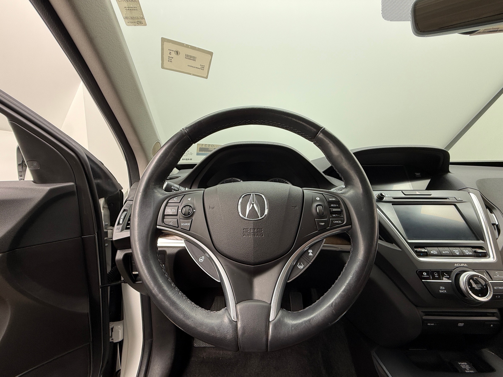 Thumbnail: 2018 Acura MDX - 4