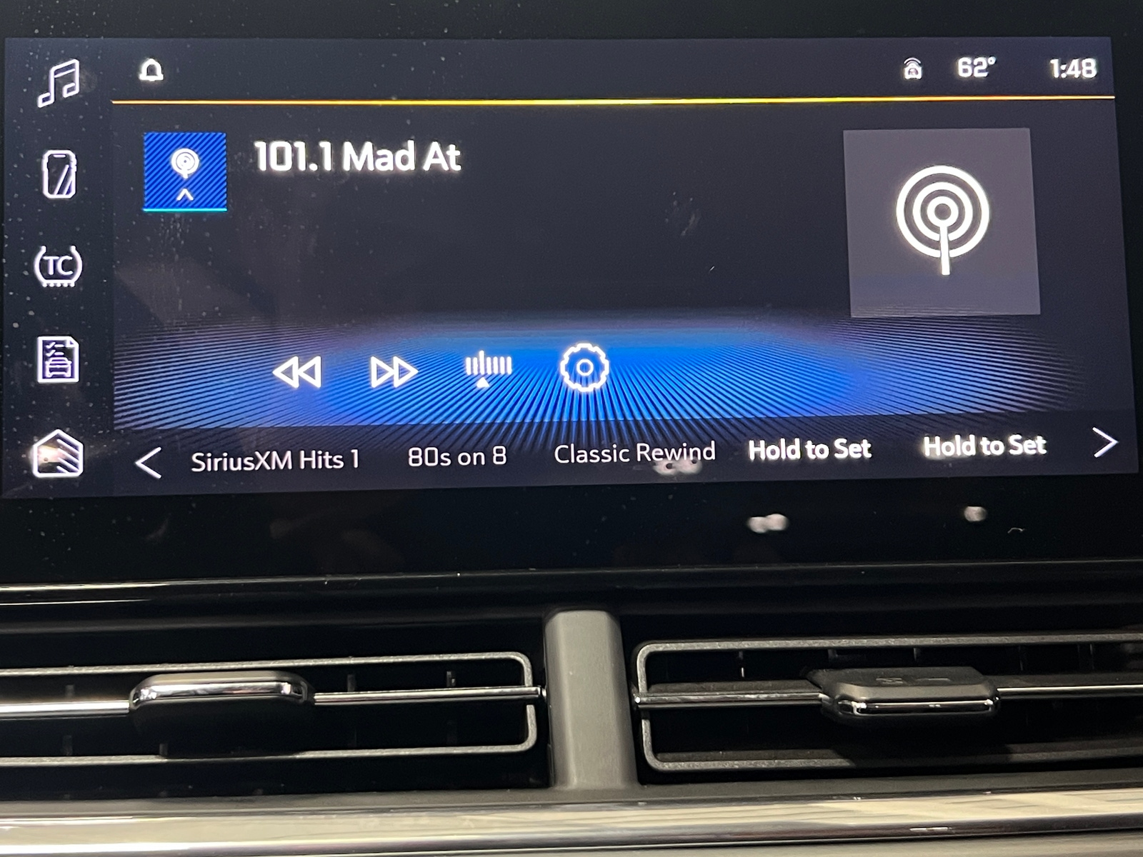 Thumbnail: 2025 Chevrolet Trax - 4