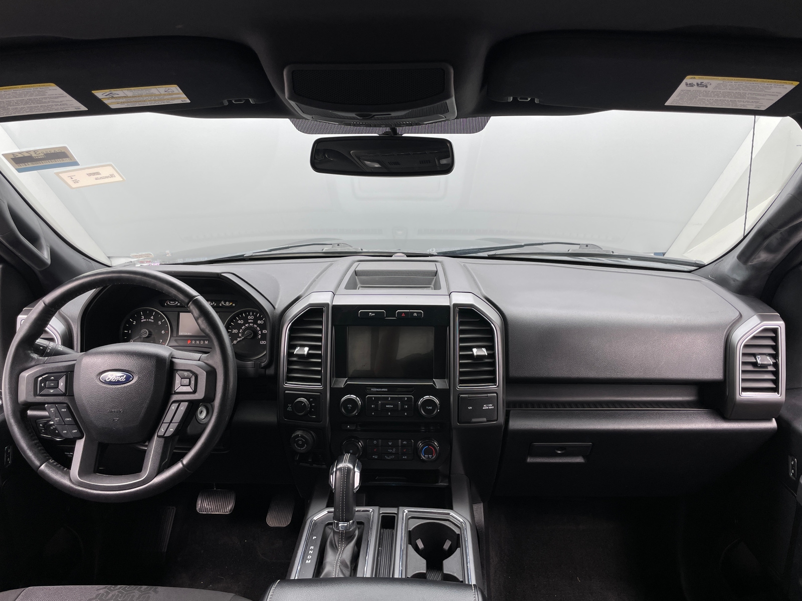 Thumbnail: 2018 Ford Econoline - 3