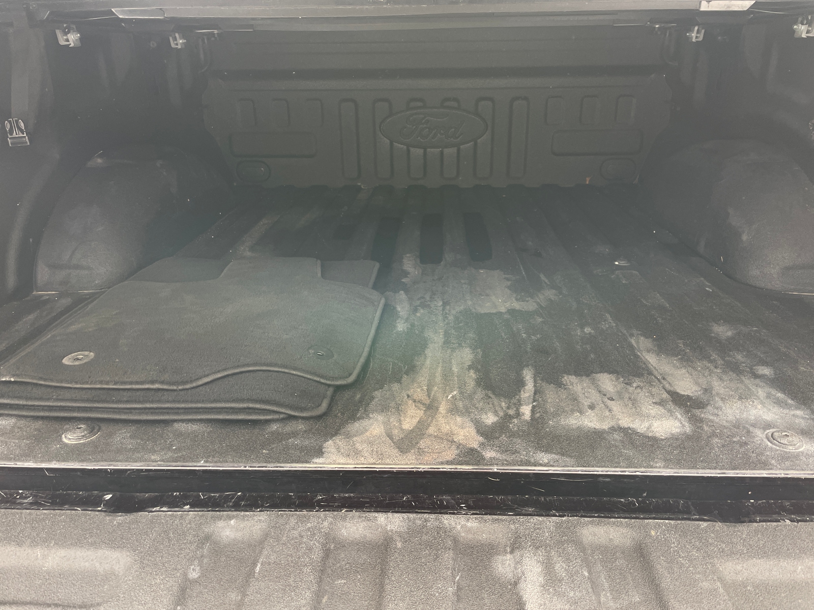 Thumbnail: 2018 Ford Econoline - 7