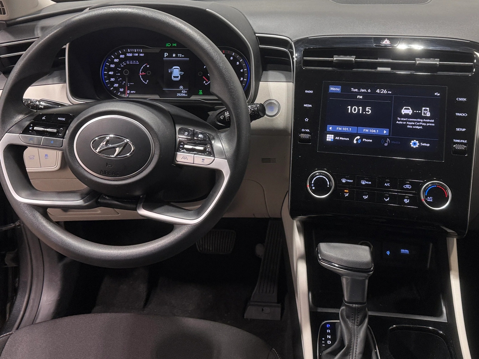 Thumbnail: 2023 Hyundai Tucson - 3