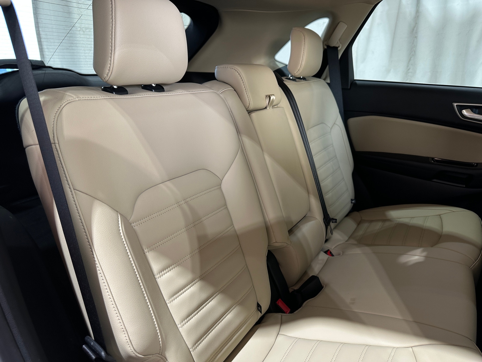 Thumbnail: 2020 Ford Edge - 5