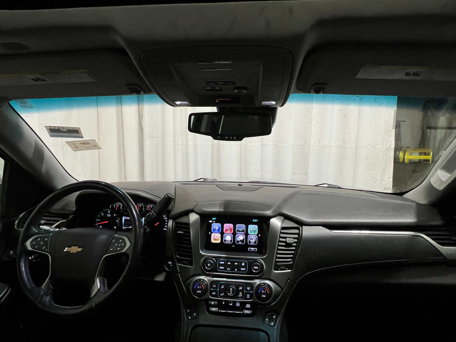 Thumbnail: 2018 Chevrolet Tahoe - 2