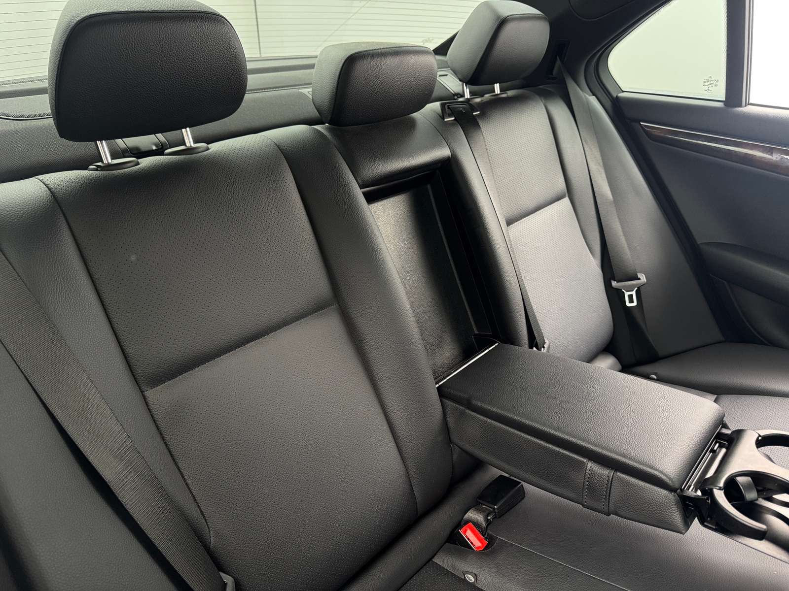 Thumbnail: 2014 Mercedes-Benz C-Class - 5