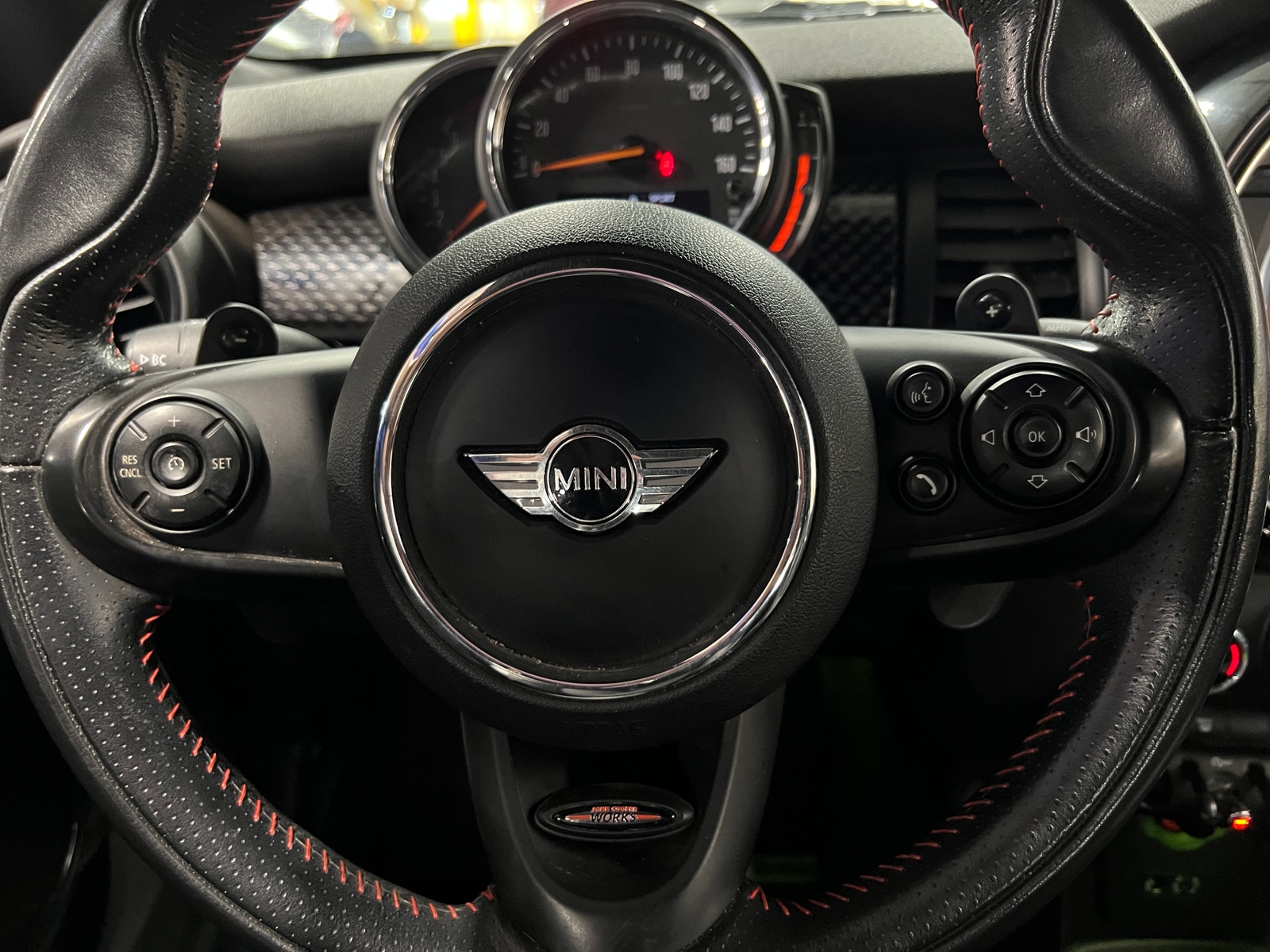 Thumbnail: 2018 MINI Cooper Convertible - 4