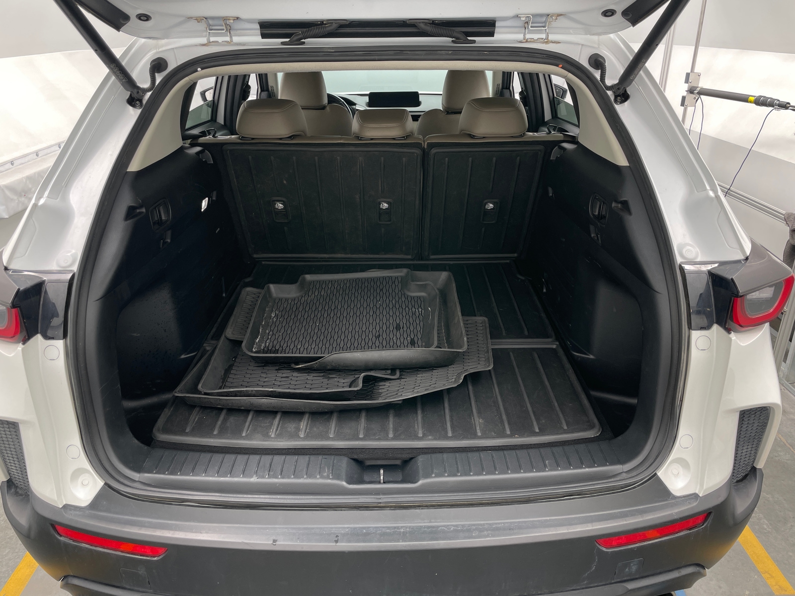 Thumbnail: 2025 Mazda CX-50 - 6