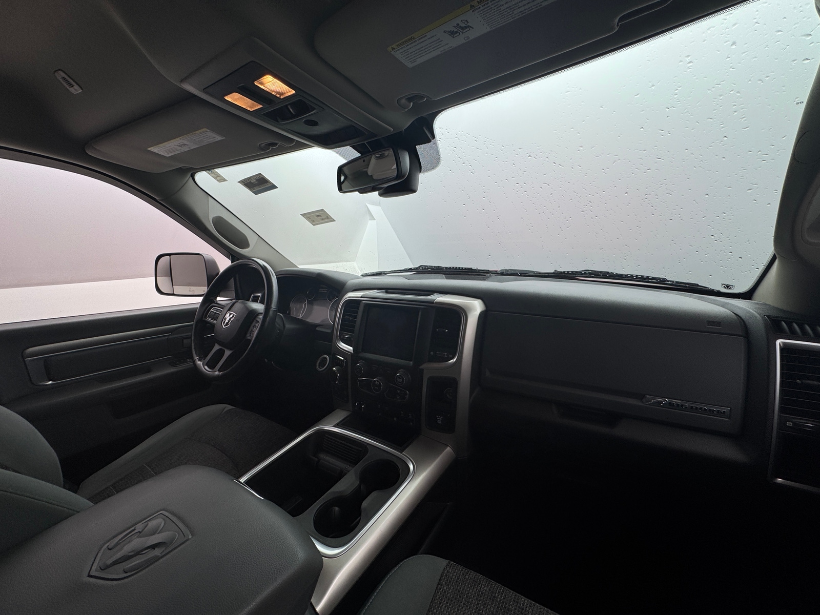 Thumbnail: 2019 RAM 1500 Classic - 3