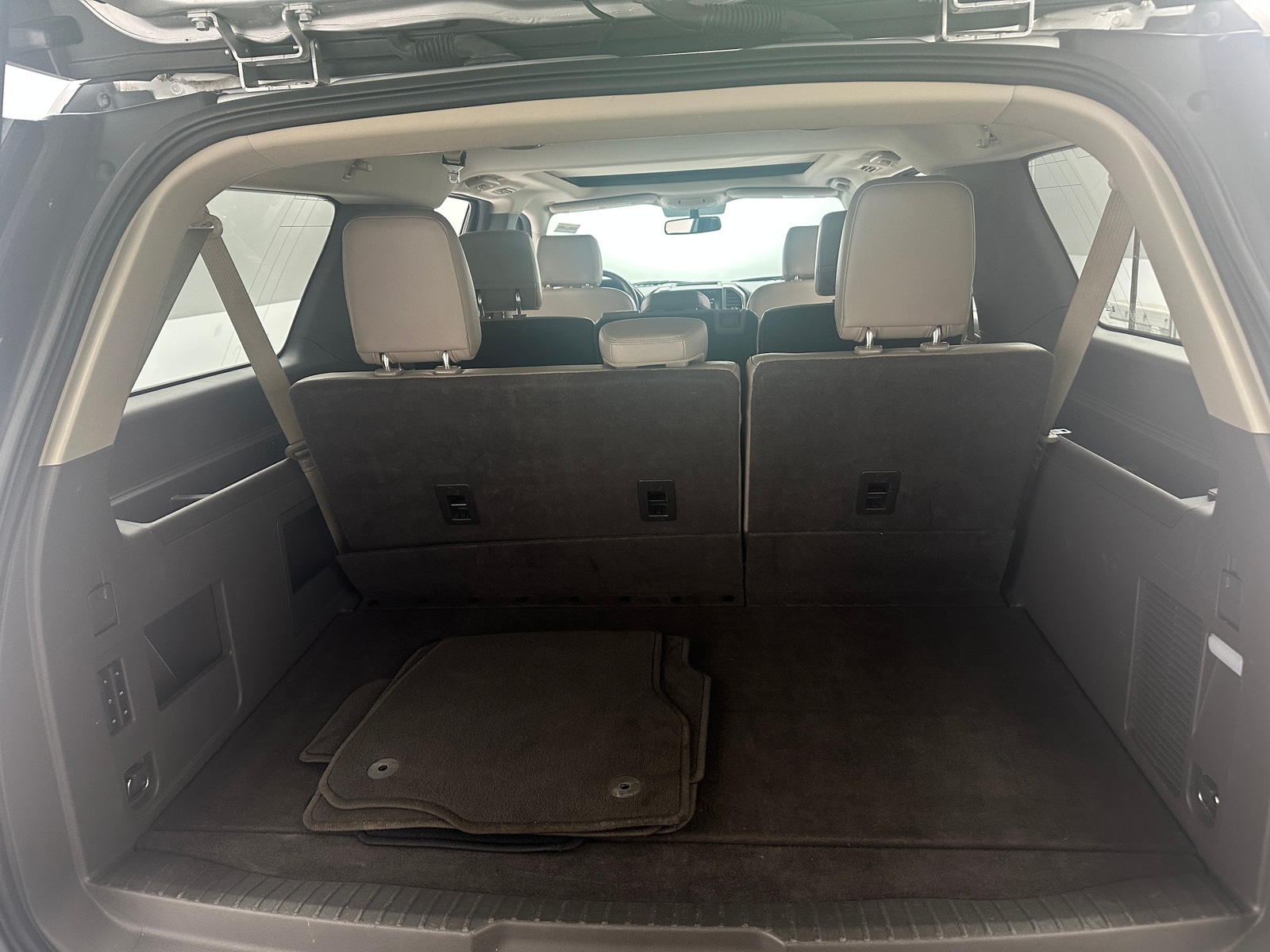 Thumbnail: 2019 Ford Expedition MAX - 6