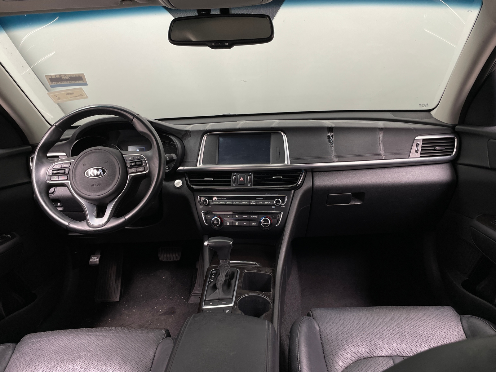 Thumbnail: 2016 Kia Optima - 2