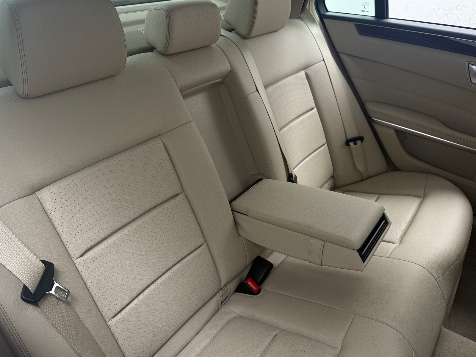 Thumbnail: 2014 Mercedes-Benz E-Class - 5