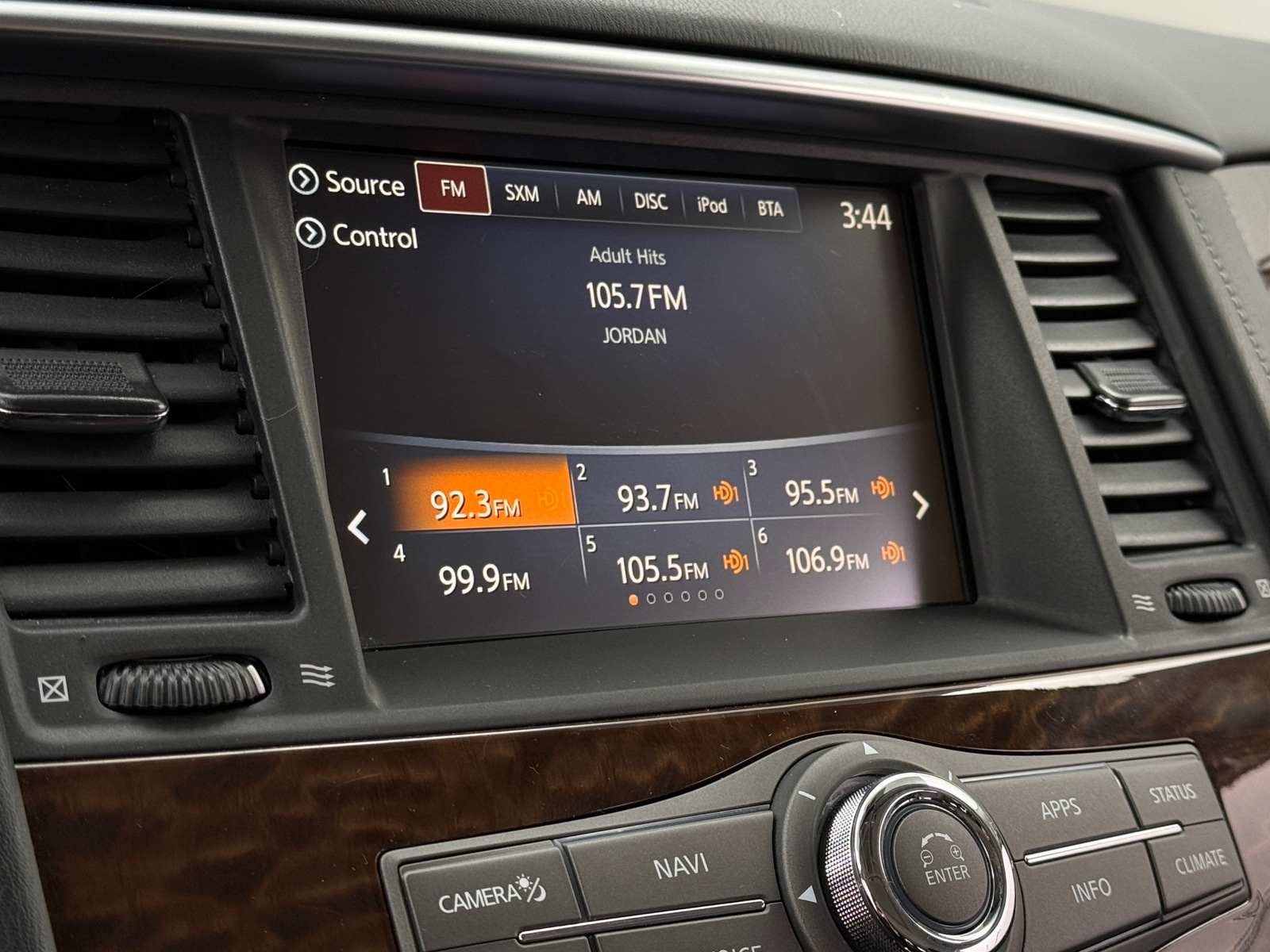 Thumbnail: 2019 Nissan Armada - 3