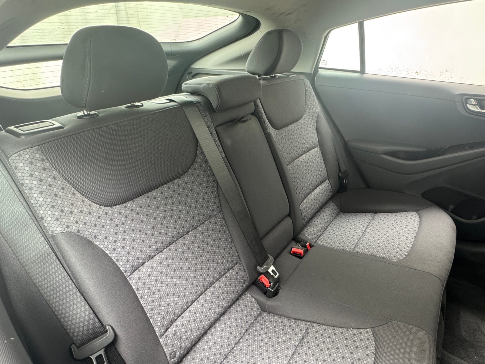 Thumbnail: 2019 Hyundai Ioniq - 6