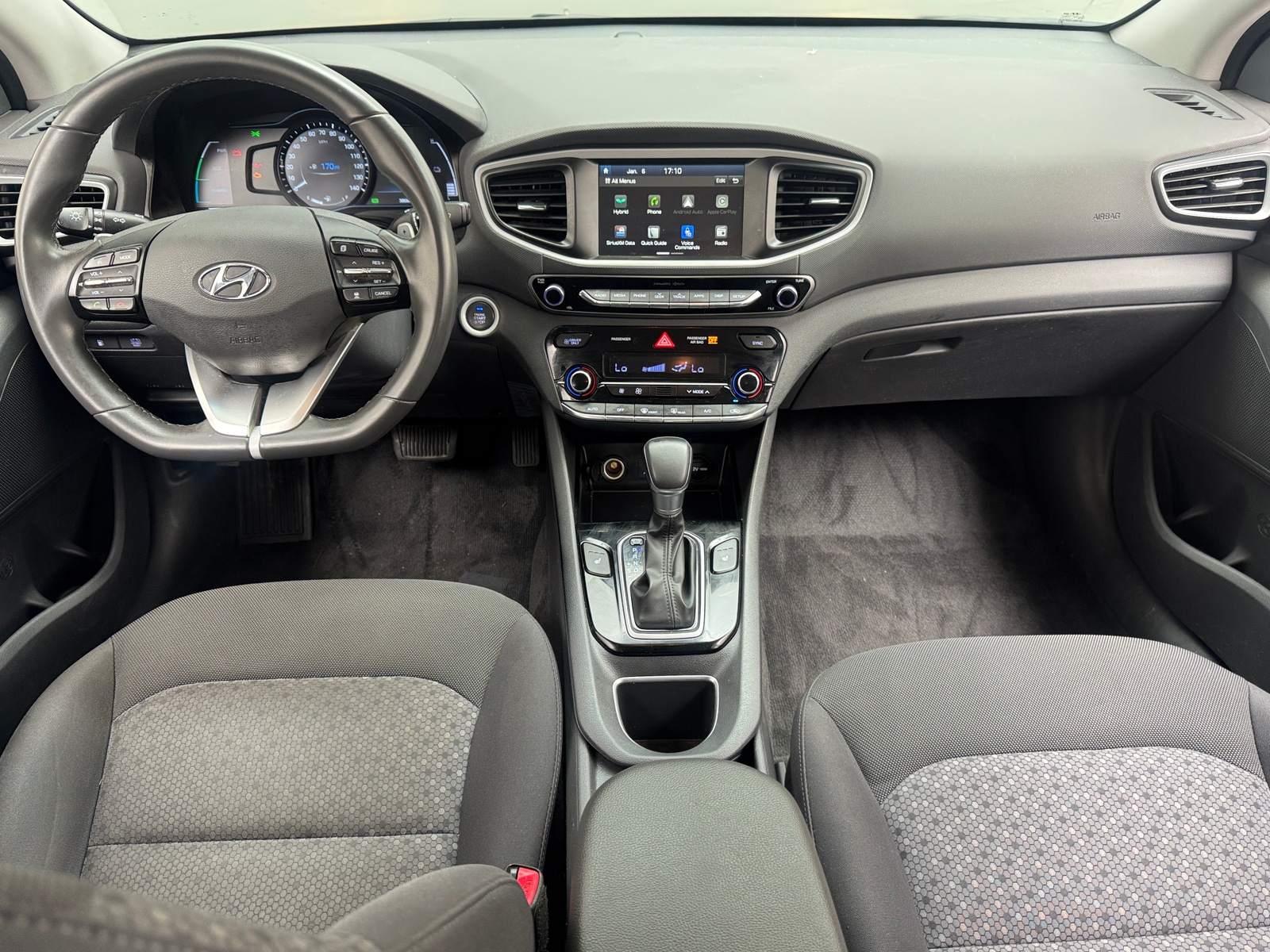 Thumbnail: 2019 Hyundai Ioniq - 3