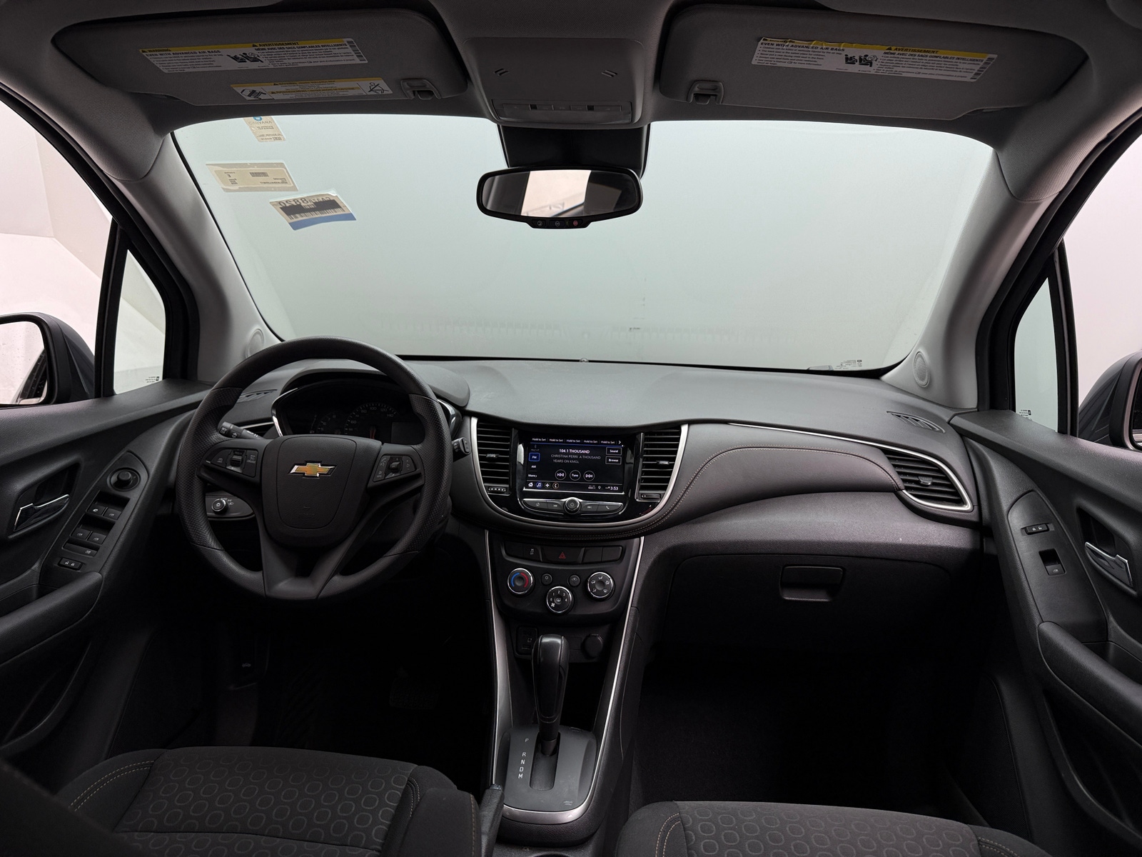 Thumbnail: 2020 Chevrolet Trax - 3