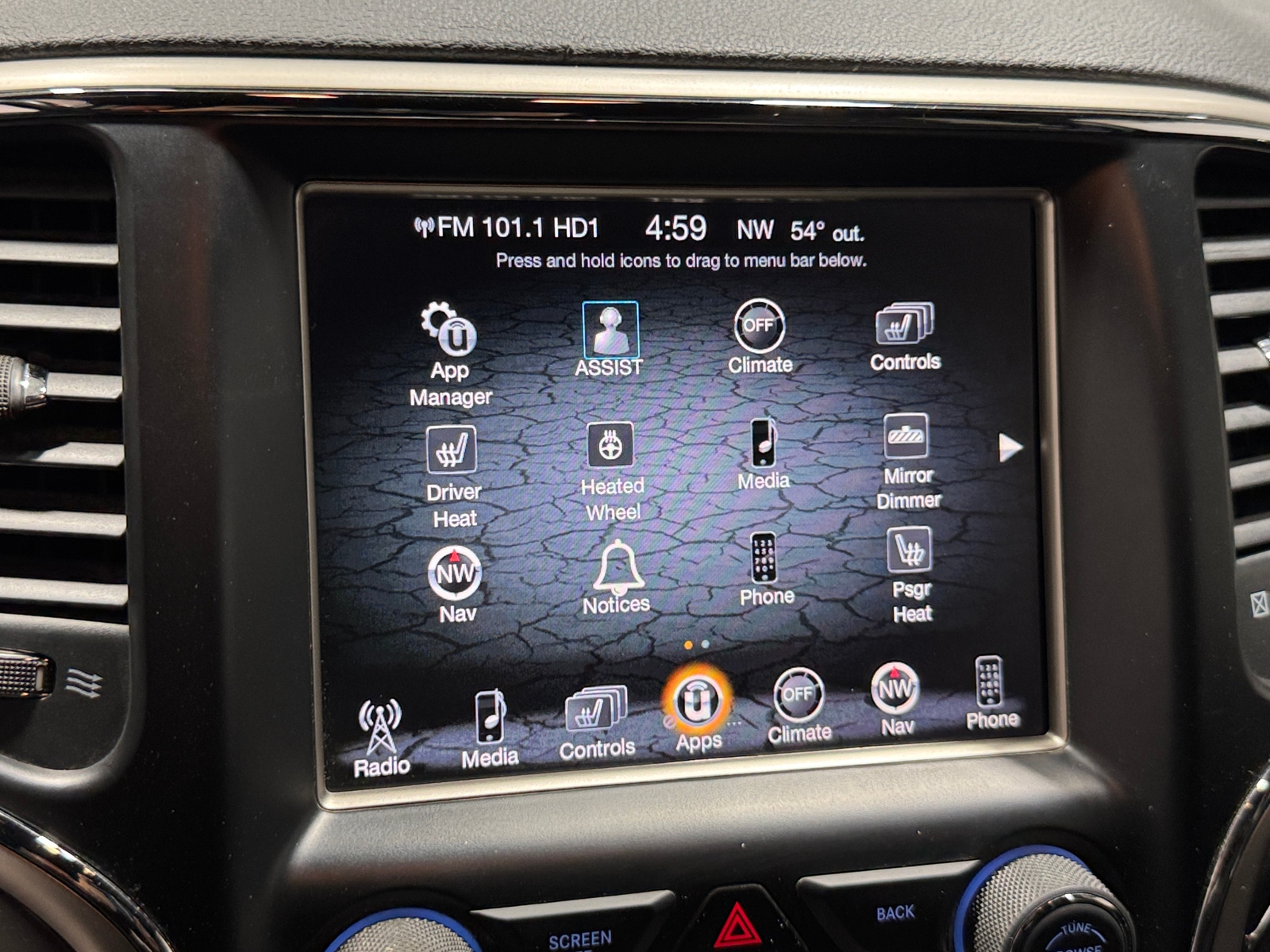 Thumbnail: 2015 Jeep Grand Cherokee - 3