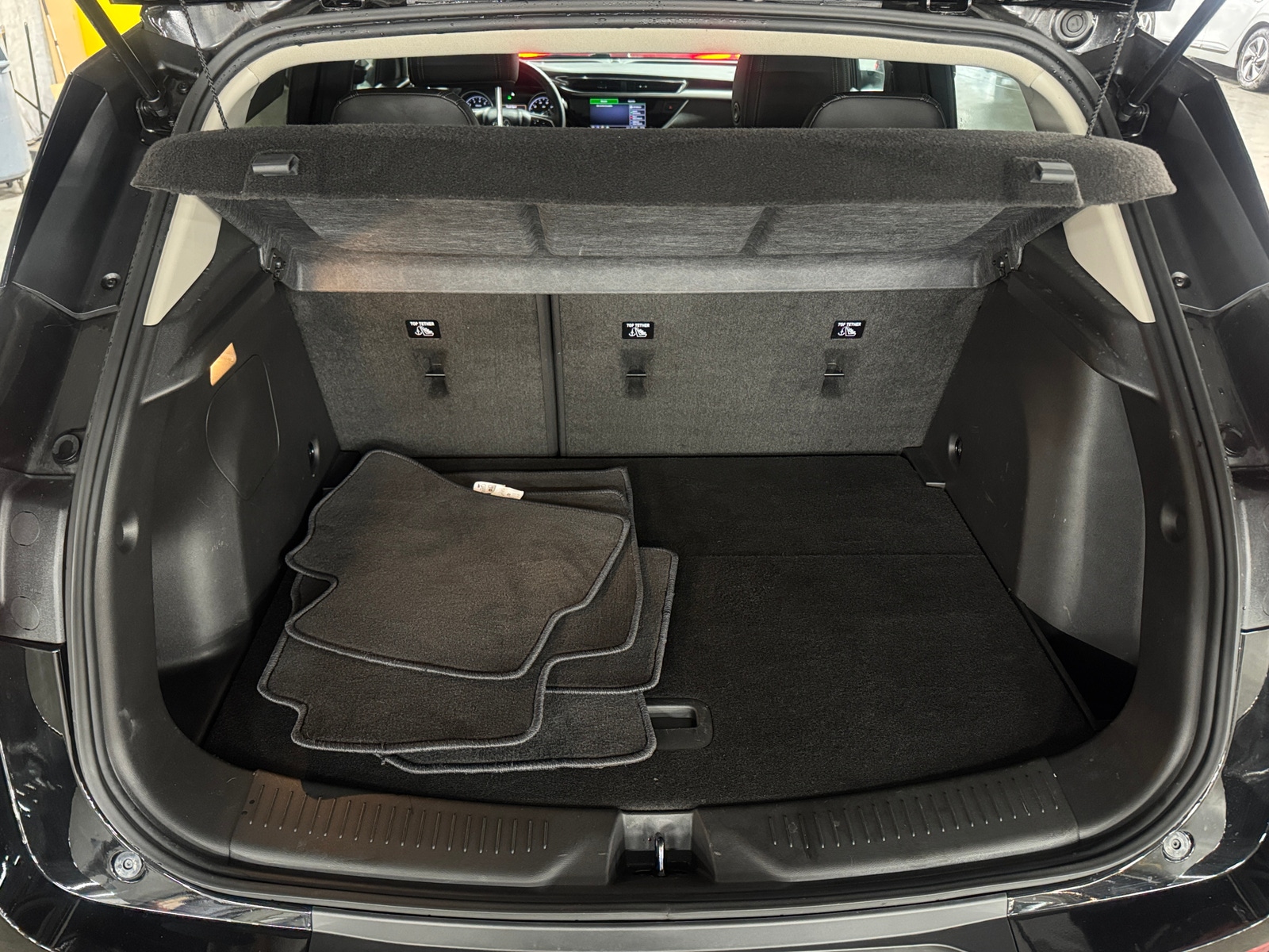 Thumbnail: 2023 Buick Encore GX - 6