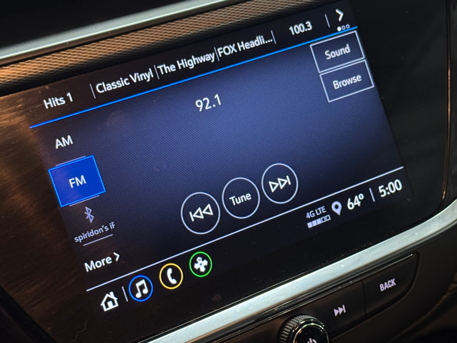 Thumbnail: 2023 Buick Encore GX - 3