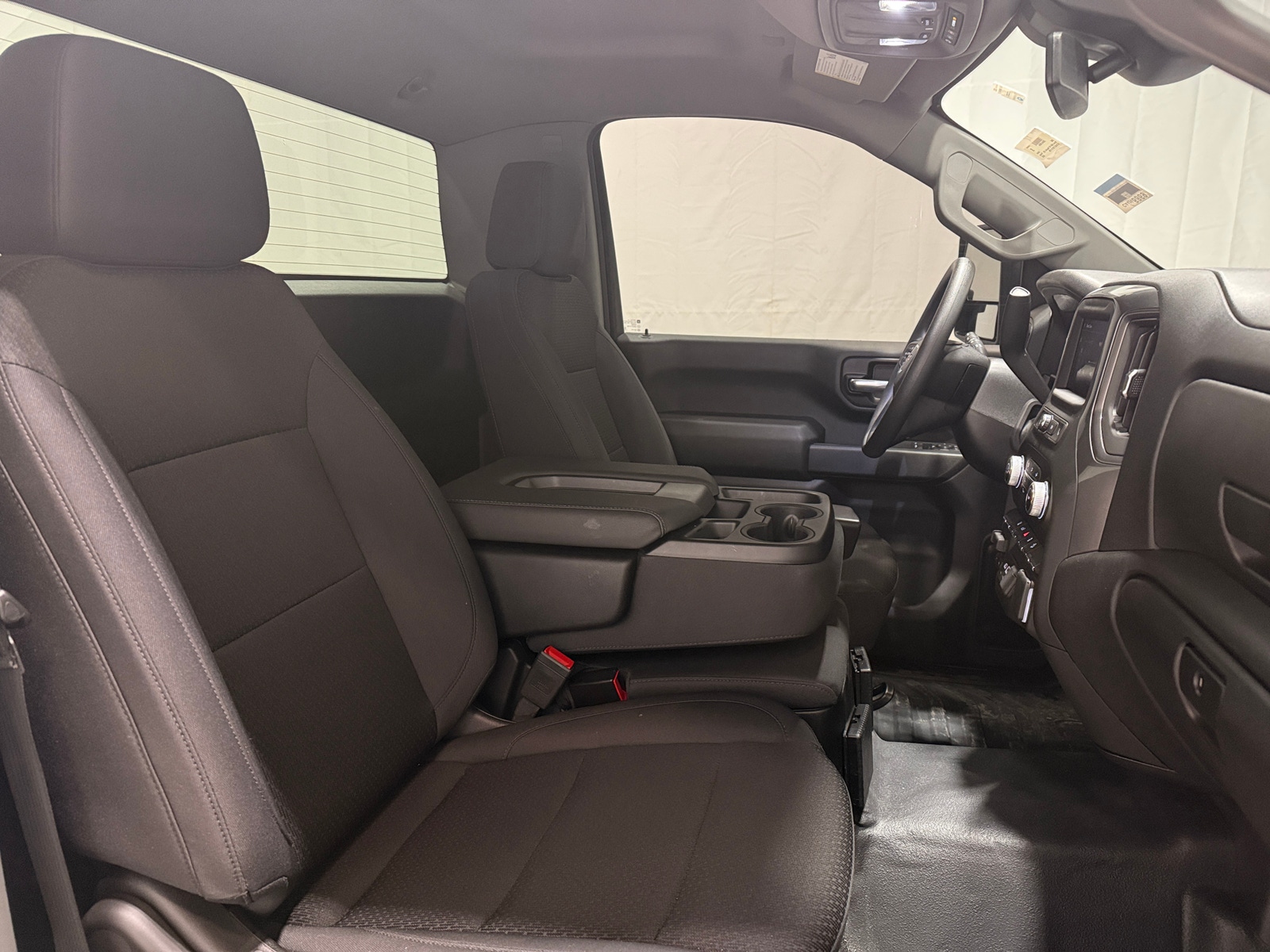 Thumbnail: 2025 GMC Sierra 3500 - 2