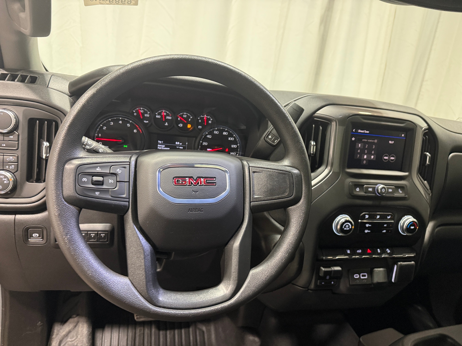 Thumbnail: 2025 GMC Sierra 3500 - 5