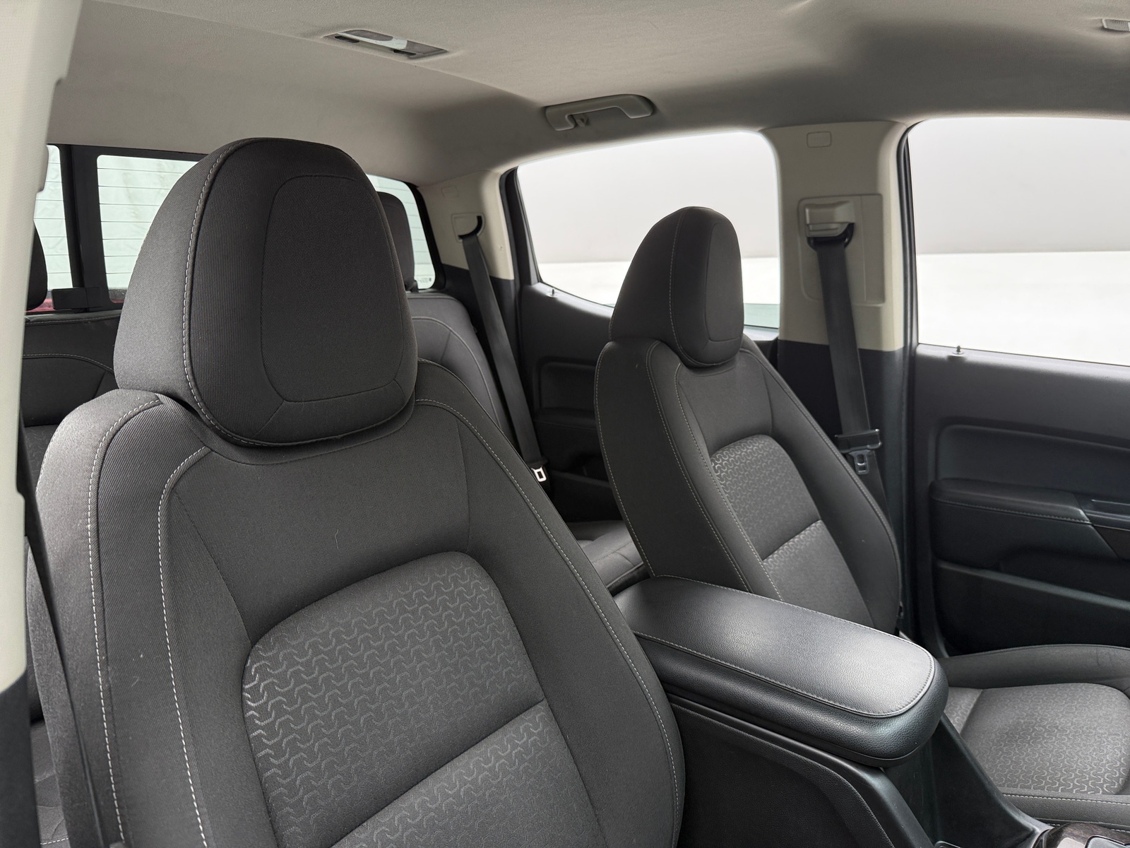 Thumbnail: 2016 GMC Canyon - 2