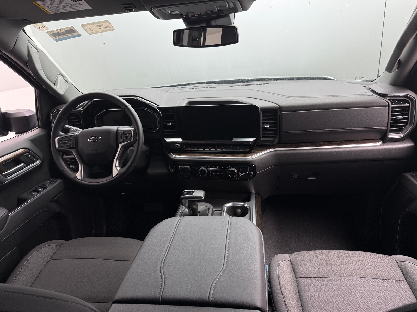 Thumbnail: 2025 Chevrolet Silverado 1500 - 3