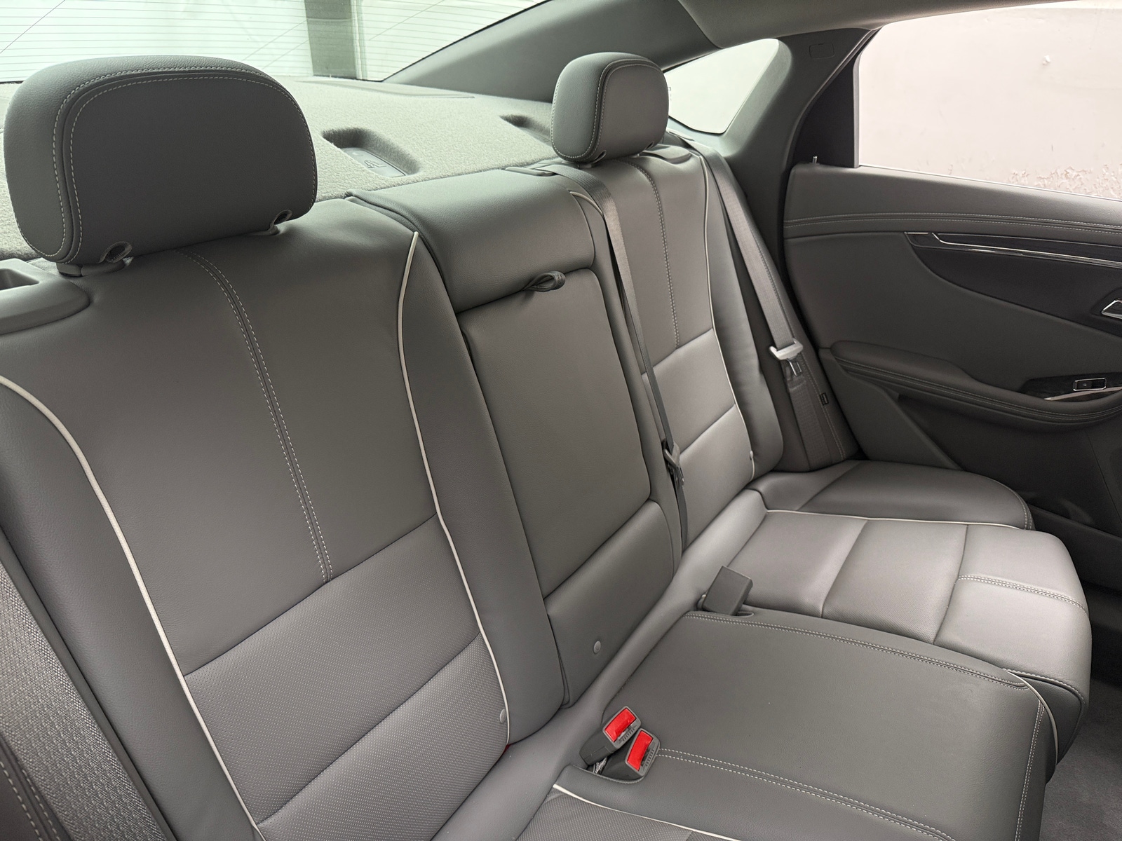 Thumbnail: 2015 Chevrolet Impala - 5