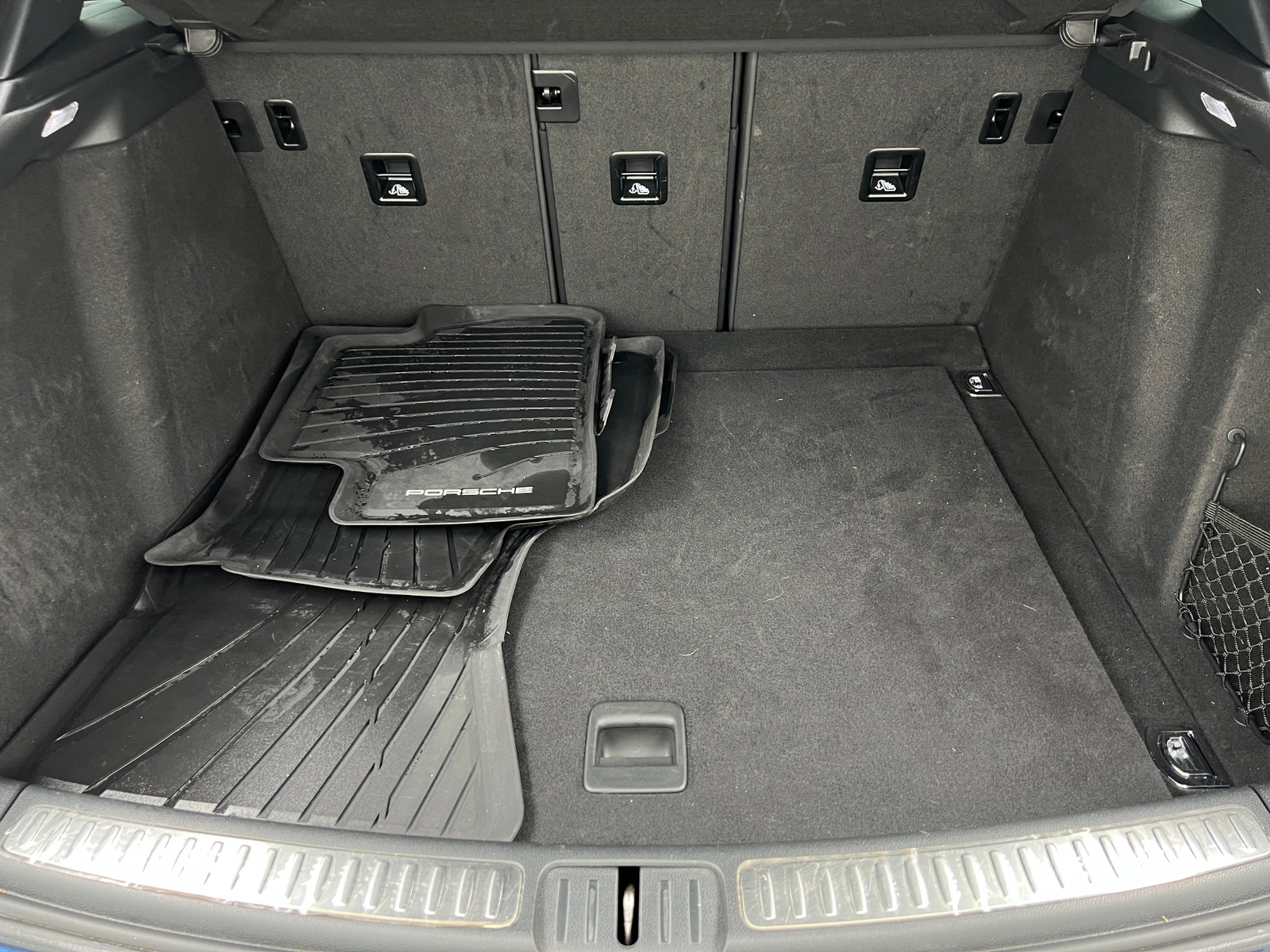 Thumbnail: 2017 Porsche Macan - 6