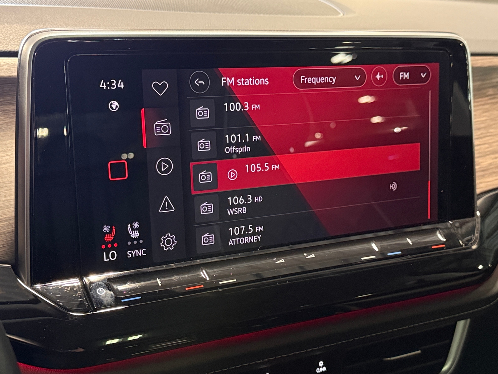 Thumbnail: 2024 Volkswagen Atlas - 3