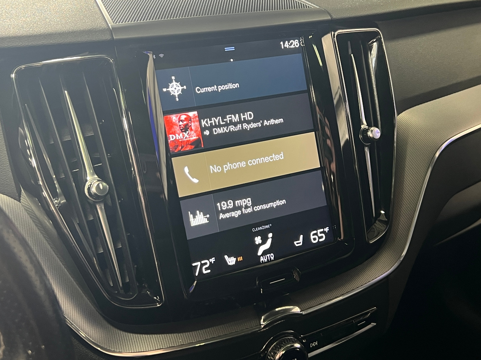 Thumbnail: 2018 Volvo XC60 - 3