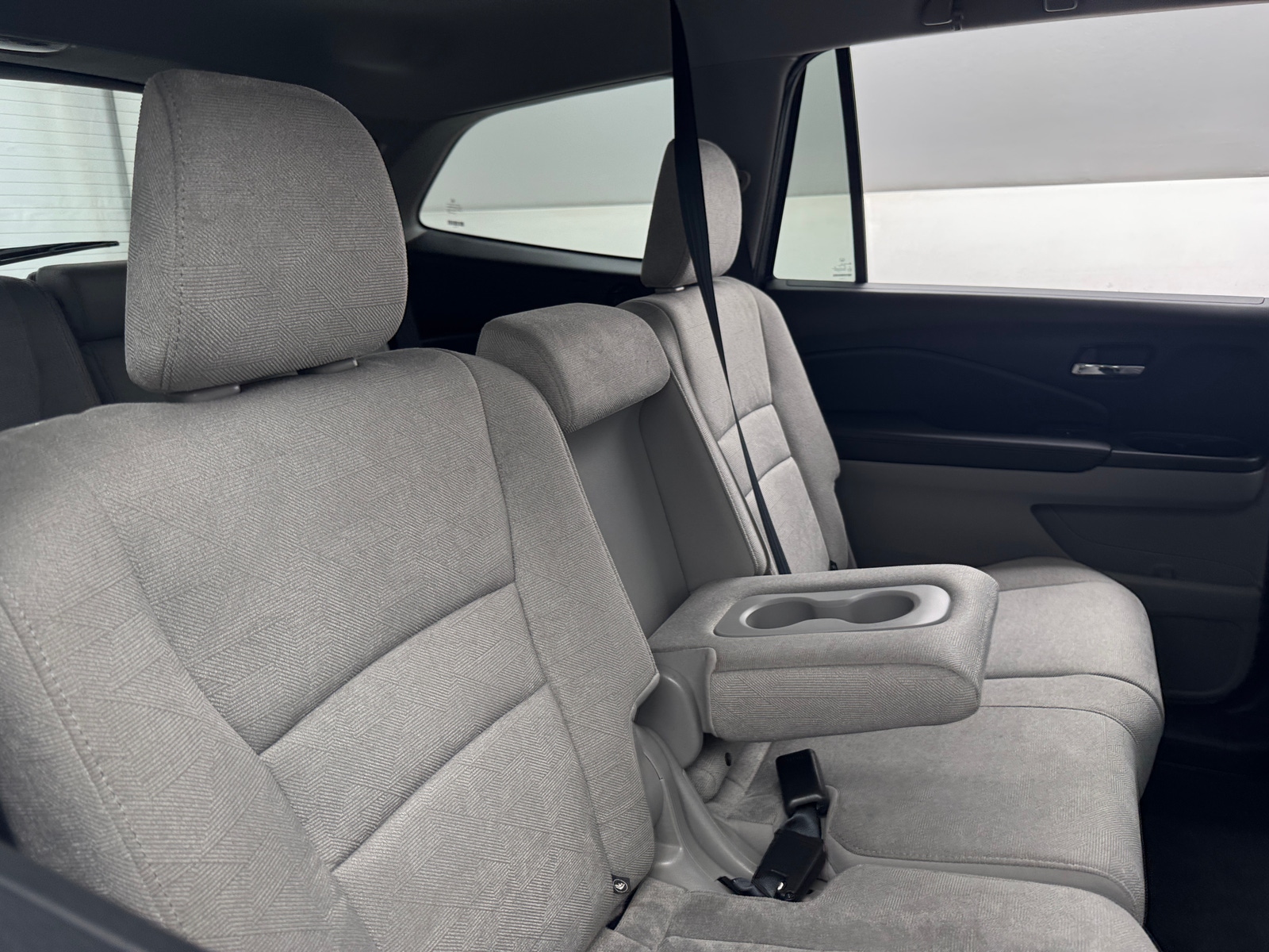 Thumbnail: 2020 Honda Pilot - 6