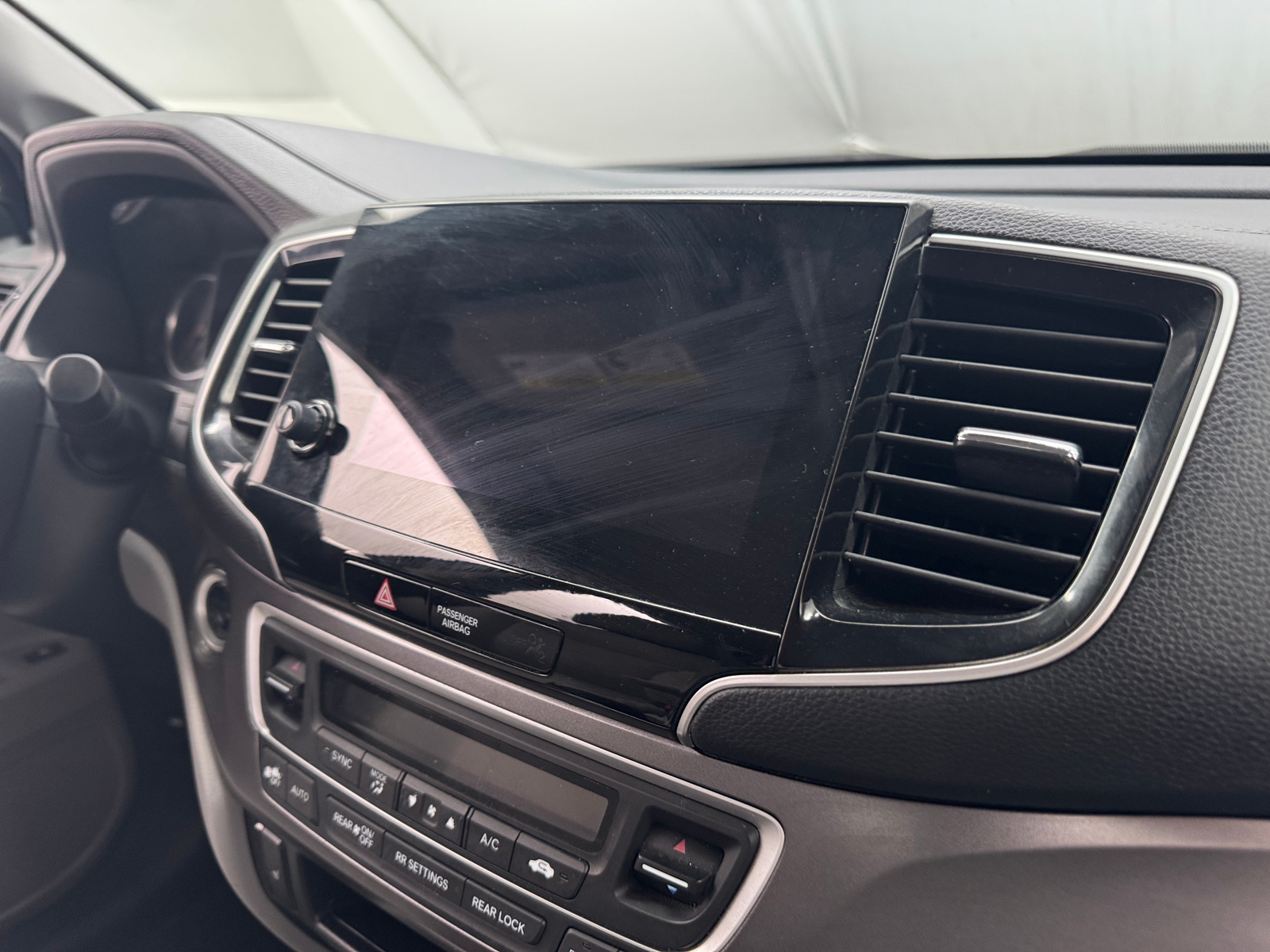 Thumbnail: 2020 Honda Pilot - 4