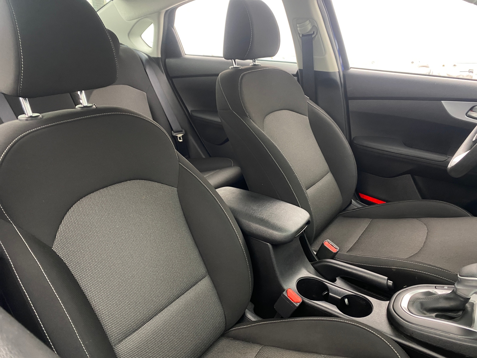 Thumbnail: 2023 Kia Forte - 2